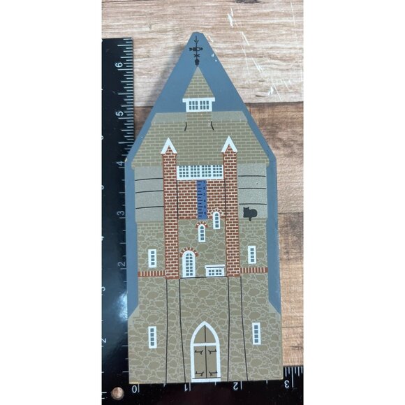 The Cats Meow 1996 Westtown Water Tower Collectible Decorative Wooden House - Picture 1 of 2